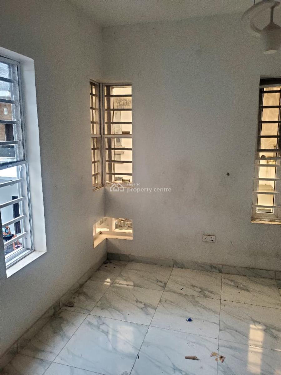 Spacious 4 Bedroom Terrace Duplex in a Secure Estate, Orchid, Lekki, Lagos, Terraced Duplex for Sale
