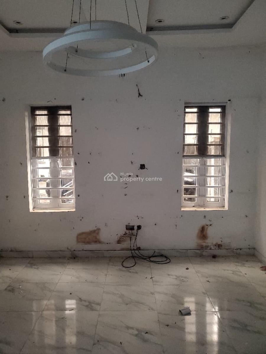 Spacious 4 Bedroom Terrace Duplex in a Secure Estate, Orchid, Lekki, Lagos, Terraced Duplex for Sale