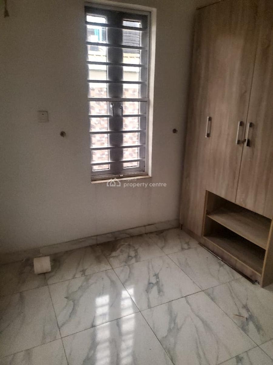 Spacious 4 Bedroom Terrace Duplex in a Secure Estate, Orchid, Lekki, Lagos, Terraced Duplex for Sale