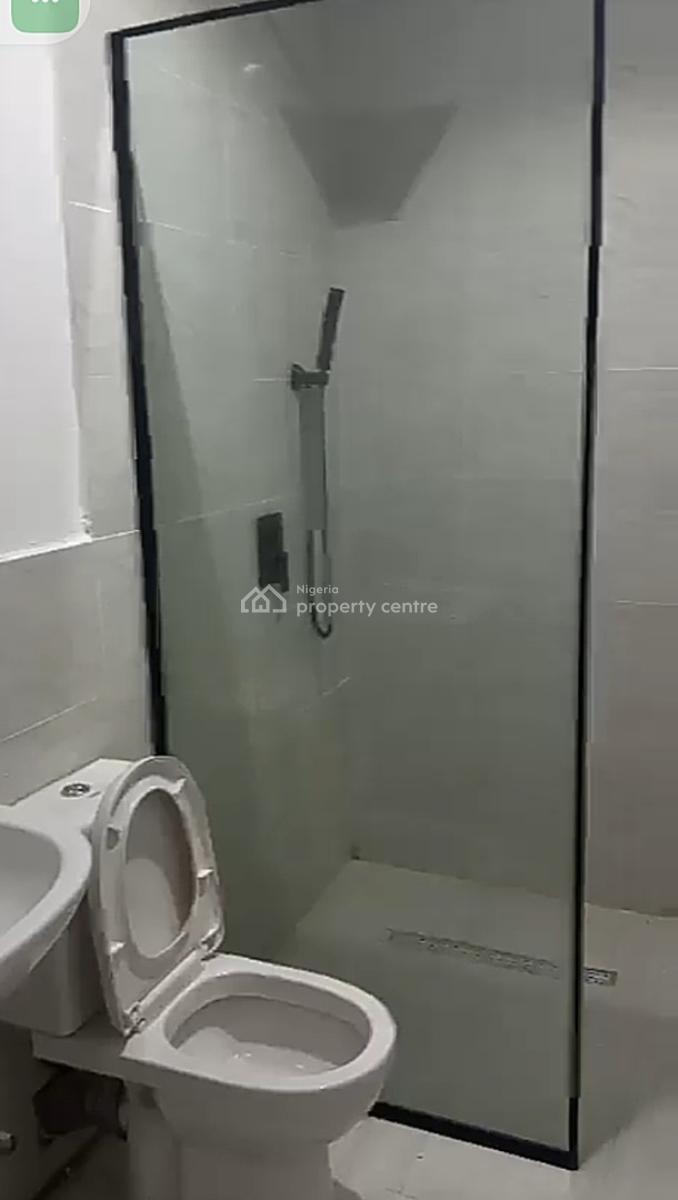 Spacious Mini Flat with 8month Lease Left, No Legal, No Caution., Ikate, Lekki, Lagos, Mini Flat (room and Parlour) for Rent
