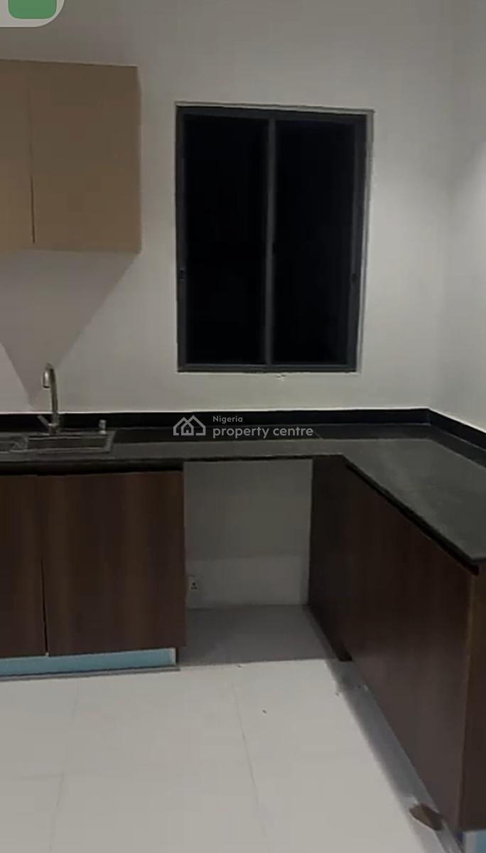 Spacious Mini Flat with 8month Lease Left, No Legal, No Caution., Ikate, Lekki, Lagos, Mini Flat (room and Parlour) for Rent