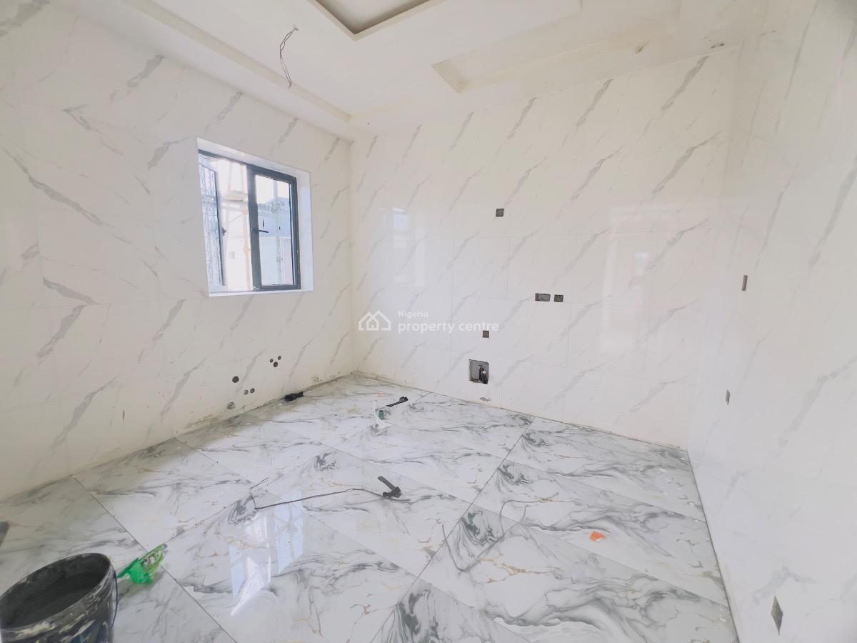 2 Bedroom Apartment, Orchid Road, Lekki, Lagos, Flat / Apartment for Sale