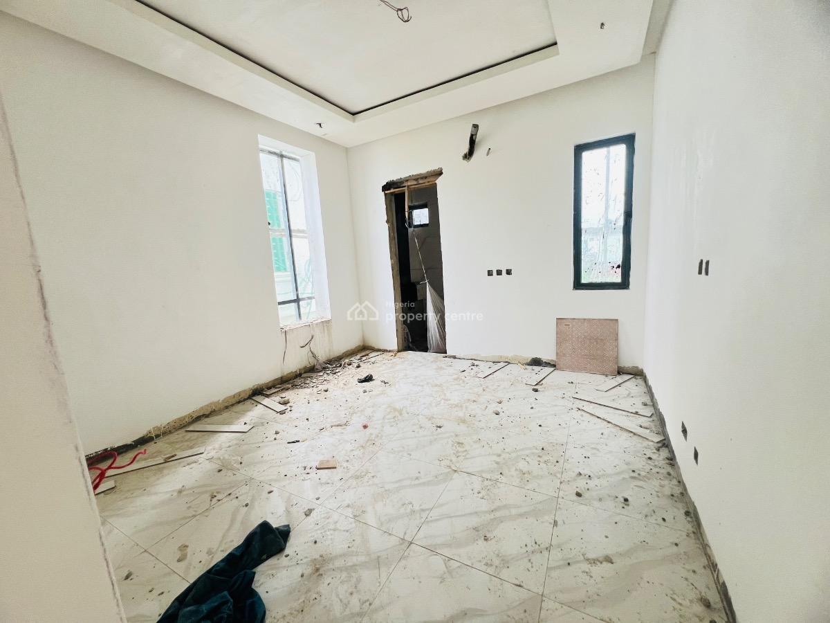 2 Bedroom Apartment, Orchid Road, Lekki, Lagos, Flat / Apartment for Sale