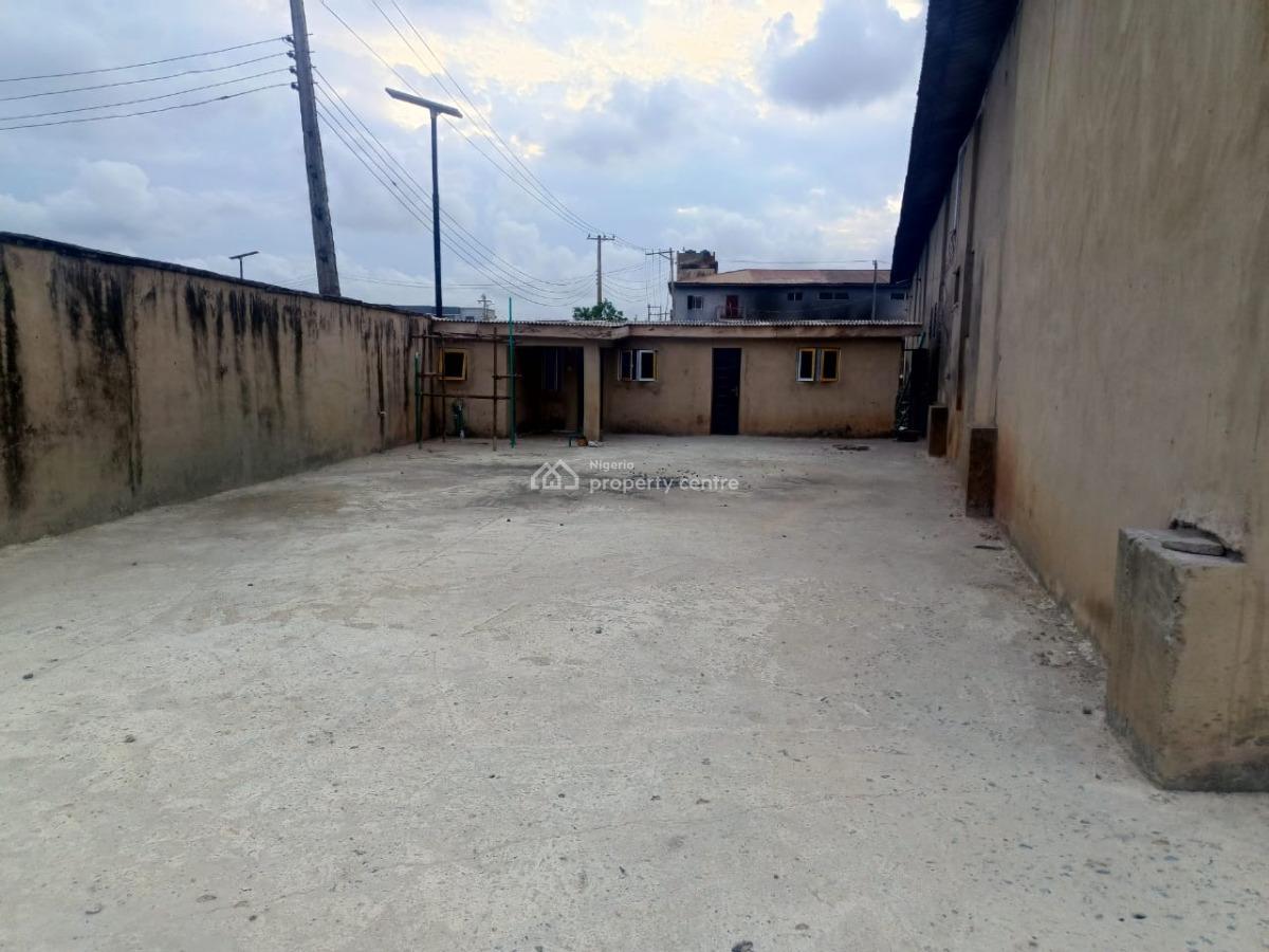 a Massive Warehouse 4nos of Approx 550sqmtrs and 1nos of 175 Sqmtrs, on The Road, Alapere, Ketu, Lagos, Warehouse for Rent