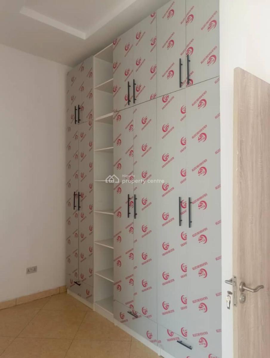 Newly Built Shared Compound 4-bedroom Semi-detached Duplex with Bq, Orchid, Lekki, Lagos, Terraced Duplex for Rent
