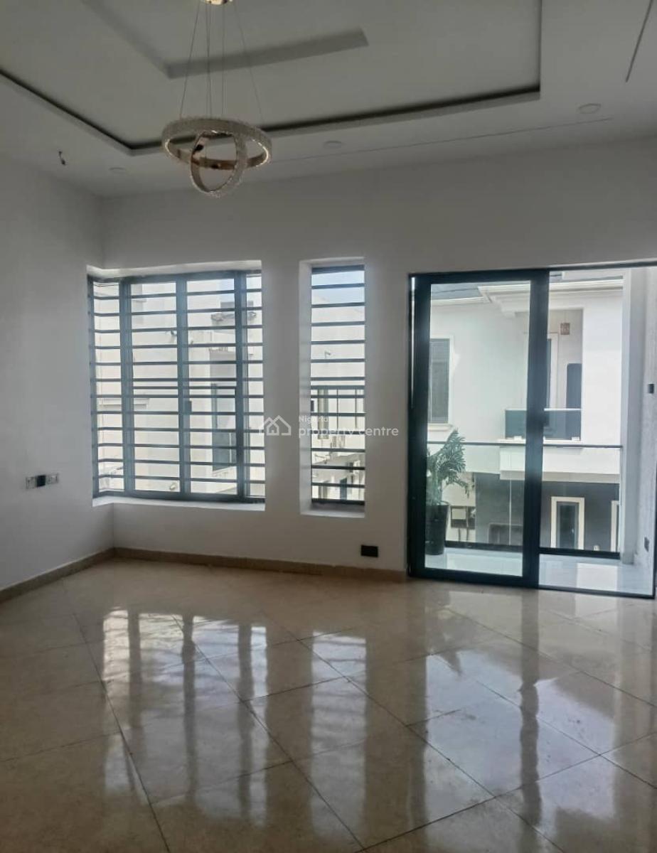 Newly Built Shared Compound 4-bedroom Semi-detached Duplex with Bq, Orchid, Lekki, Lagos, Terraced Duplex for Rent