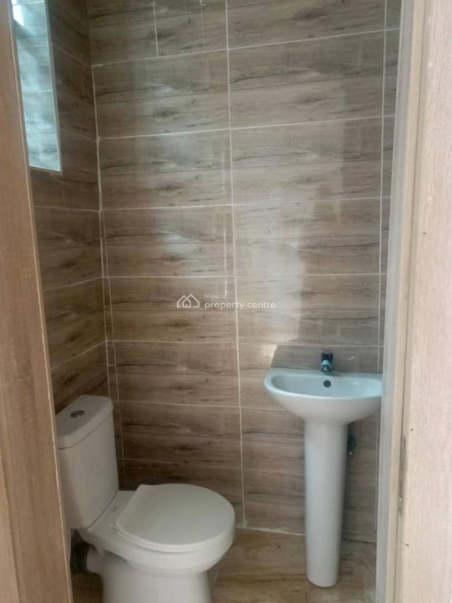 Newly Built Shared Compound 4-bedroom Semi-detached Duplex with Bq, Orchid, Lekki, Lagos, Terraced Duplex for Rent