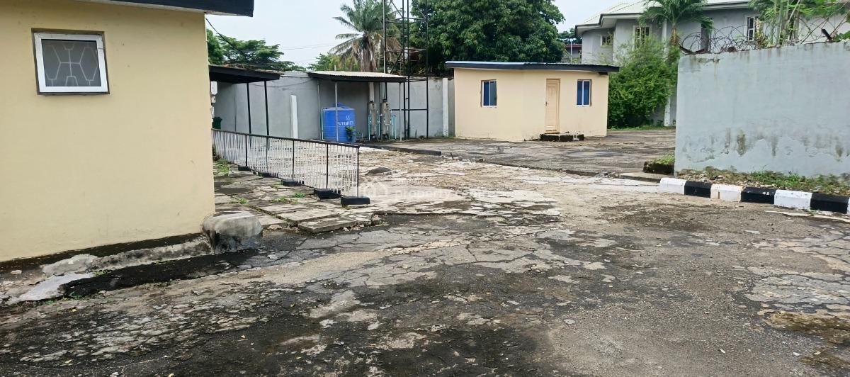 4 Bedroom  Duplex  Sitting on 1,280 Sqm., 1b, Rycroft Road, Off Liverpool Road., Apapa, Lagos, Semi-detached Duplex for Sale