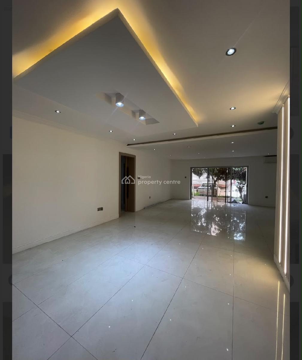 Newly Renovated 3-bedroom Flat with Bq, Ikoyi, Lagos, Flat / Apartment for Rent