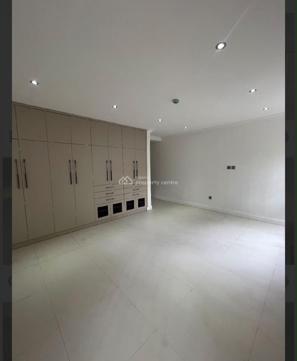 Newly Renovated 3-bedroom Flat with Bq, Ikoyi, Lagos, Flat / Apartment for Rent