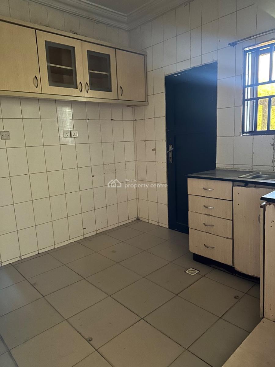 4 Bedroom Spacious Flat with a 1 Room Bq., Off Rita Lori, Garki, Abuja, Flat / Apartment for Rent
