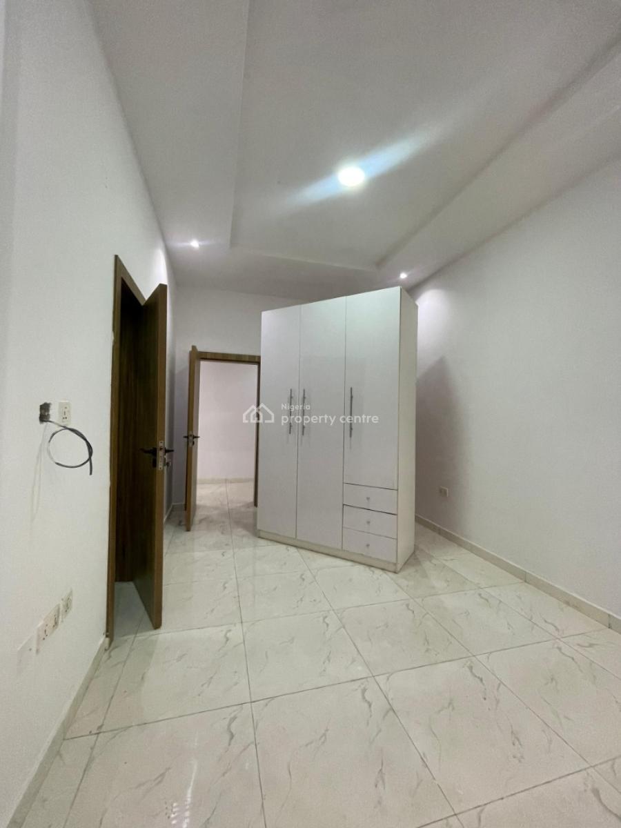 Contemporary Luxury 2 Bedroom Apartment, Lekki Phase 1, Lekki, Lagos, Flat / Apartment for Sale