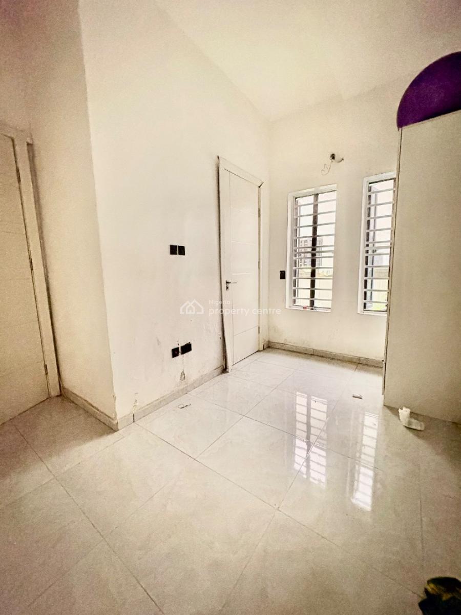 Guestroom in an Elite Code-access Estate with Swimming Pool & Gym, Spring Garden Estate Phase 1, Orchid Road By Lekki 2nd Toll Gate, Lekki, Lagos, Flat / Apartment for Rent