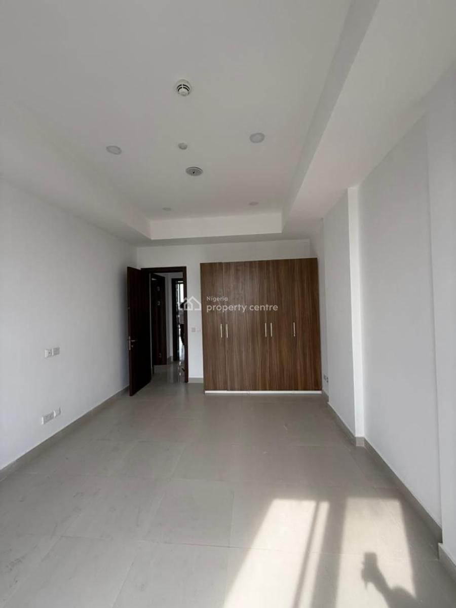 Newly Built 3 Bedroom with Bq, Lekki Phase 1, Lekki, Lagos, Flat / Apartment for Sale