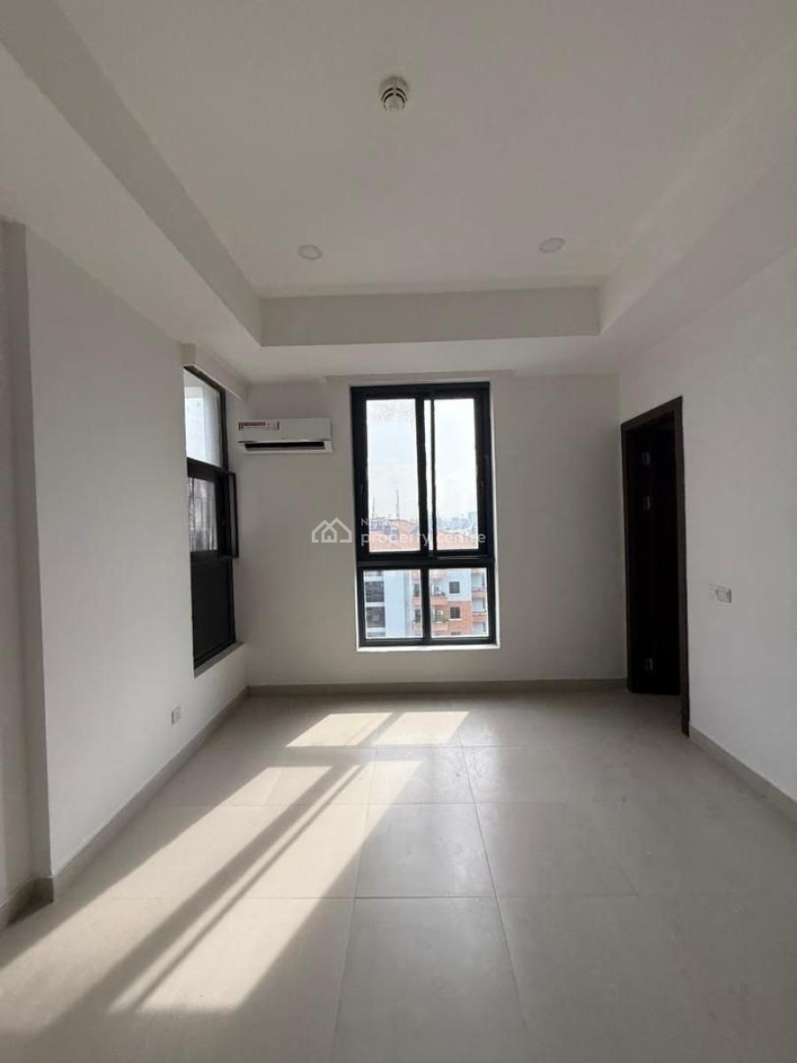 Newly Built 3 Bedroom with Bq, Lekki Phase 1, Lekki, Lagos, Flat / Apartment for Sale