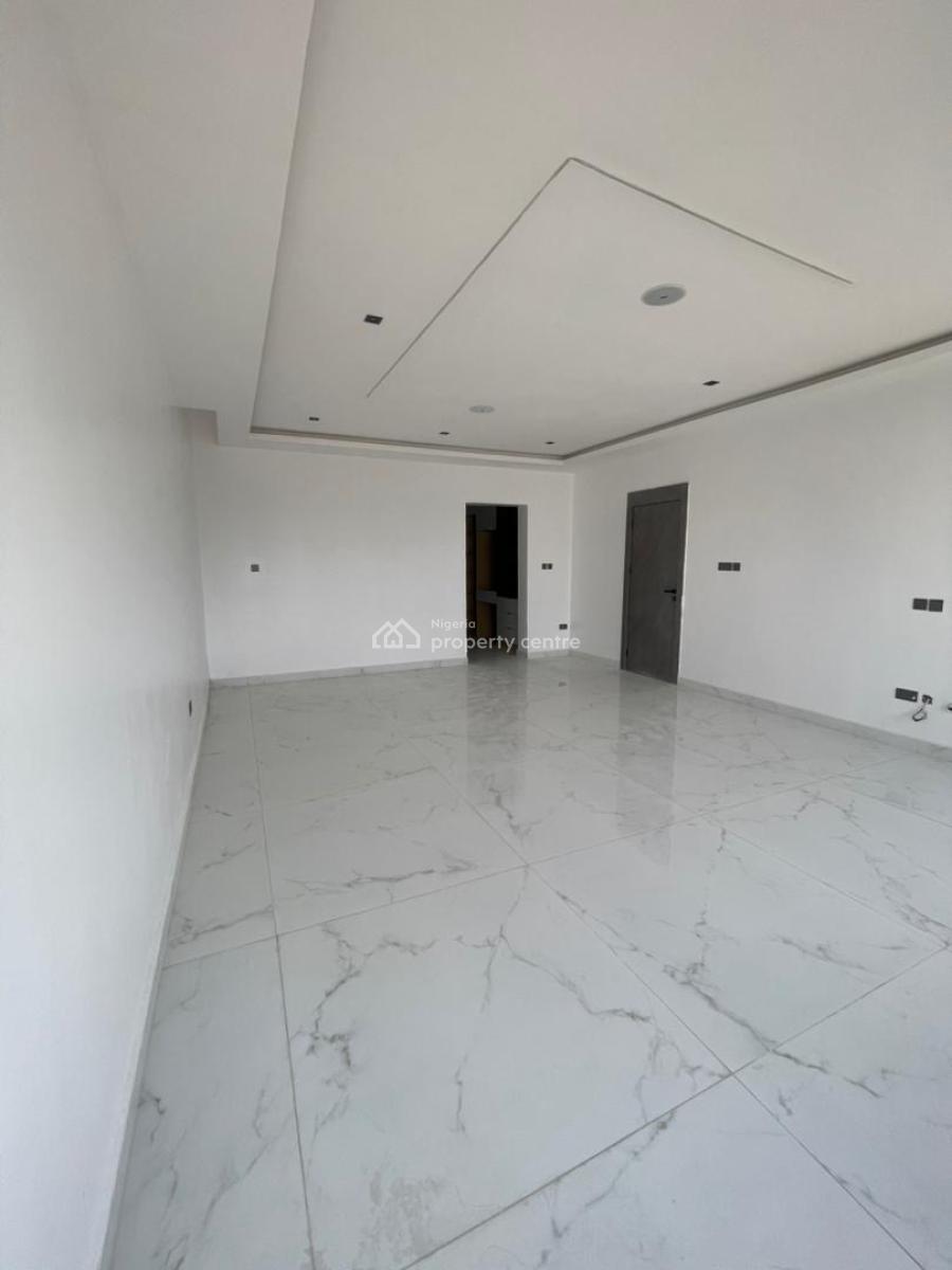 6 Bedroom Fully Detached with Bq, Hampton Bay, Lekki Phase 2, Lekki, Lagos, Detached Duplex for Sale