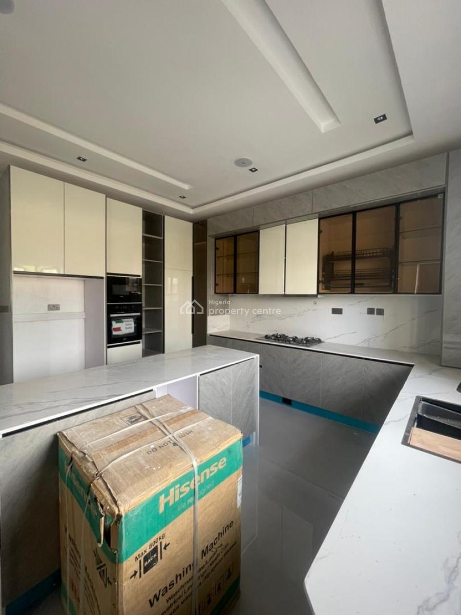6 Bedroom Fully Detached with Bq, Hampton Bay, Lekki Phase 2, Lekki, Lagos, Detached Duplex for Sale