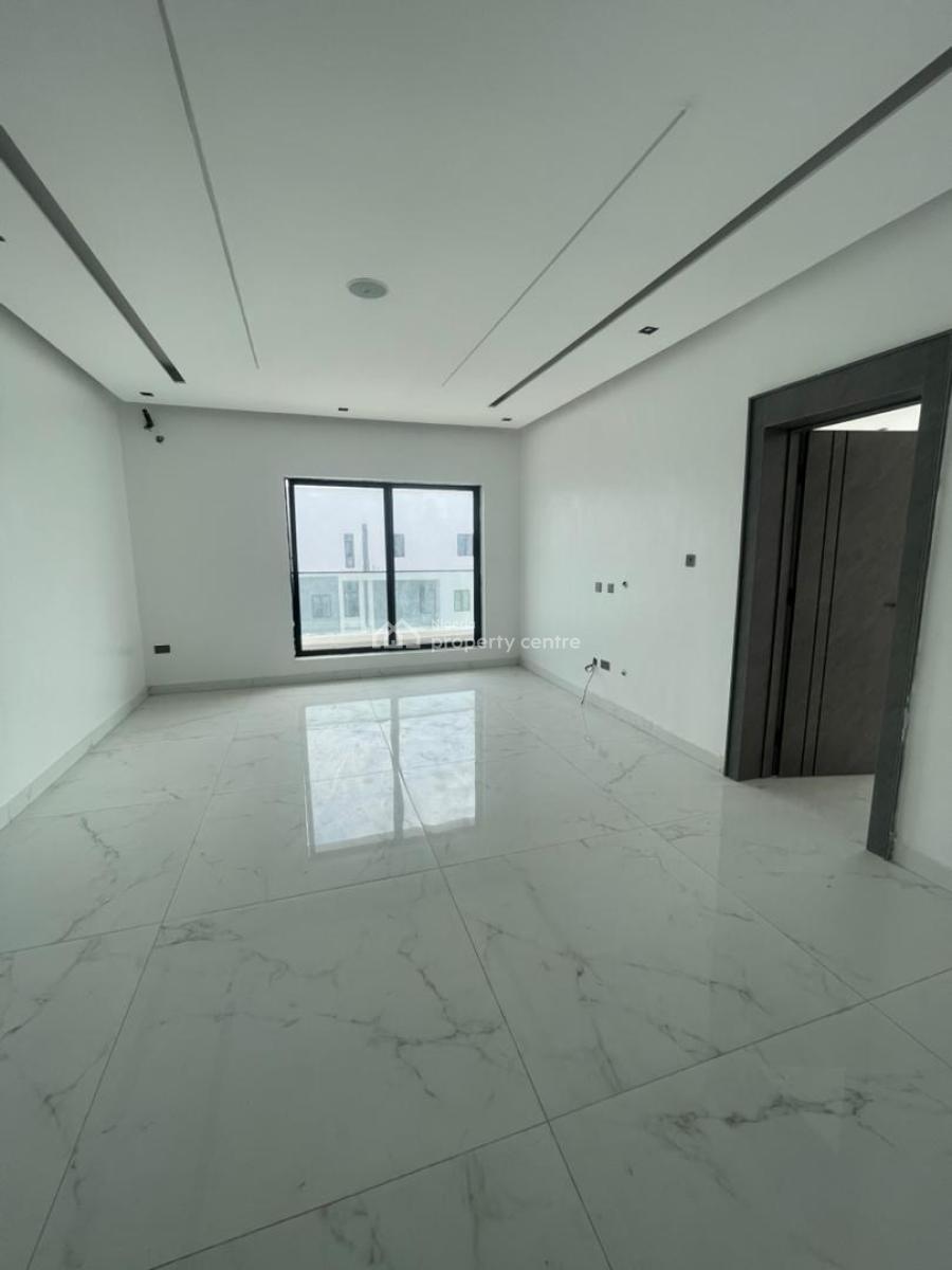 6 Bedroom Fully Detached with Bq, Hampton Bay, Lekki Phase 2, Lekki, Lagos, Detached Duplex for Sale