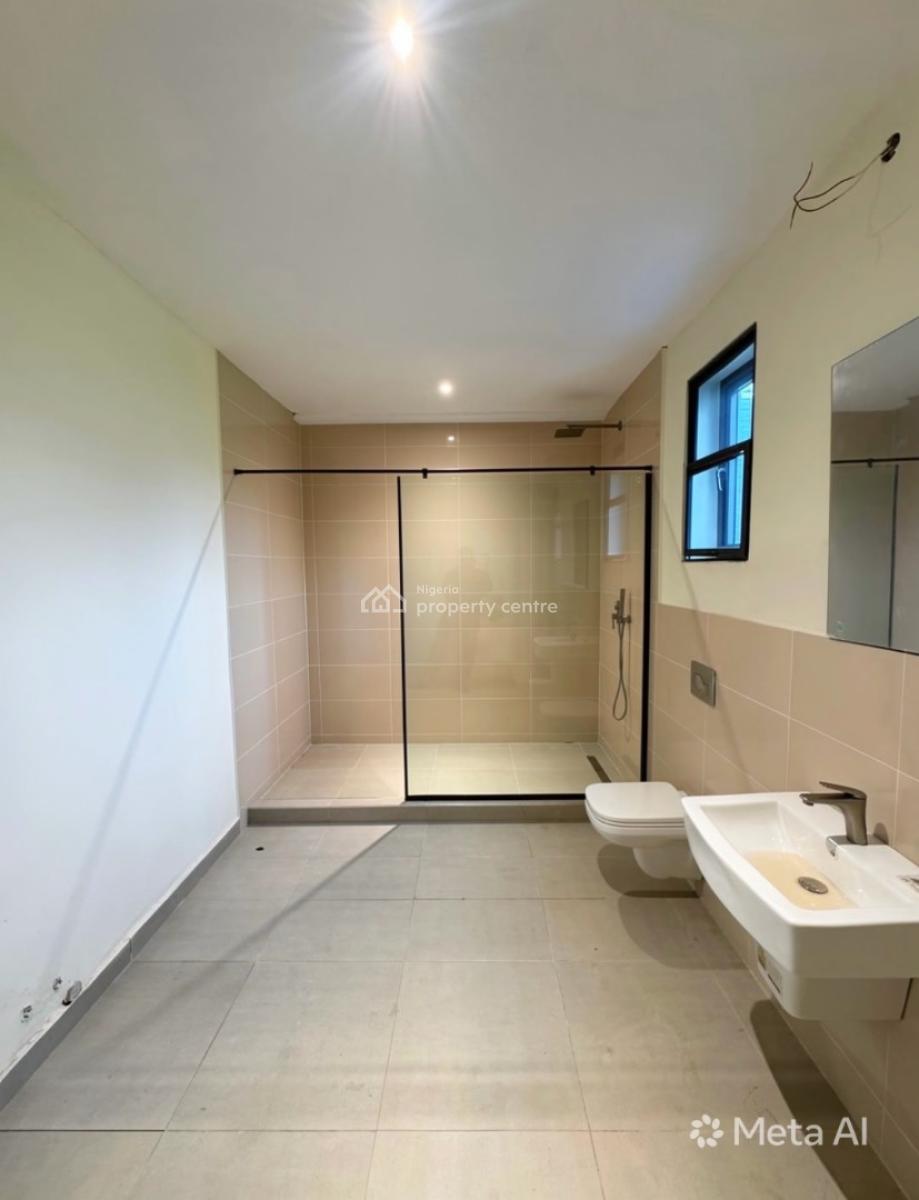 2 Bedroom Apartment, Lekki Phase 1, Lekki, Lagos, Flat / Apartment for Rent