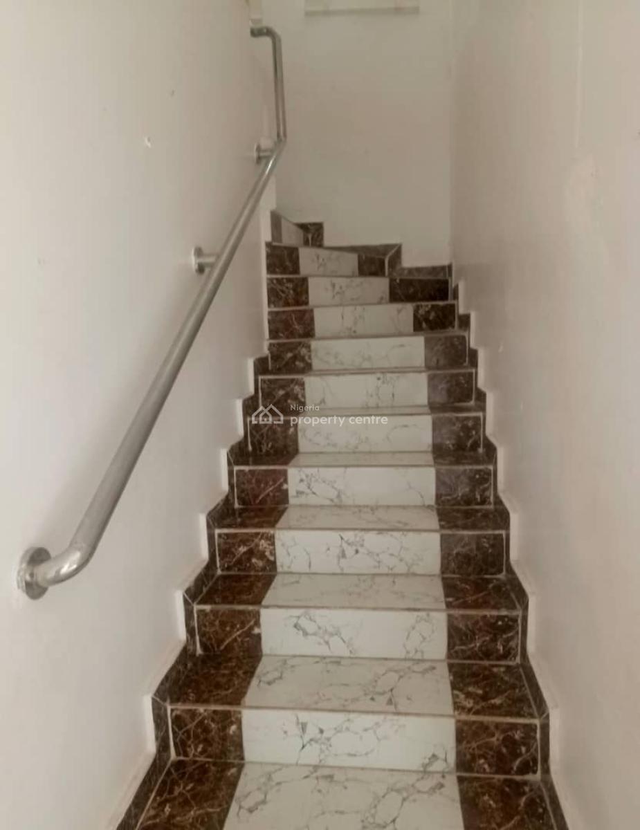 Beautiful 4 Bedroom Terrace Duplex in a Secure Estate, Lekki Peninsula, Lekki, Lagos, Terraced Duplex for Sale