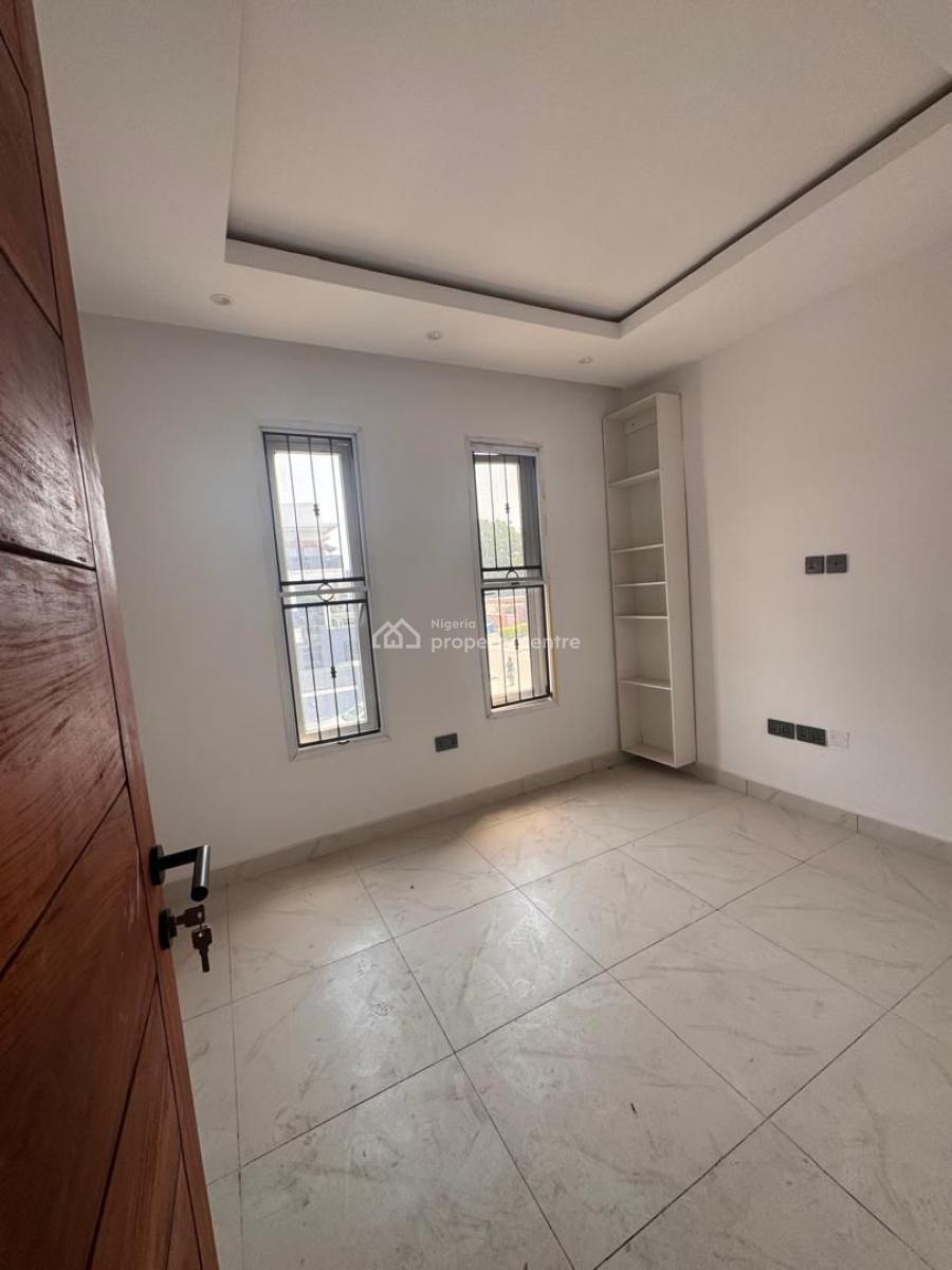 Four Bedroom Terrace Duplex with Bq, Lekki Right, Lekki Phase 1, Lekki, Lagos, Terraced Duplex for Sale