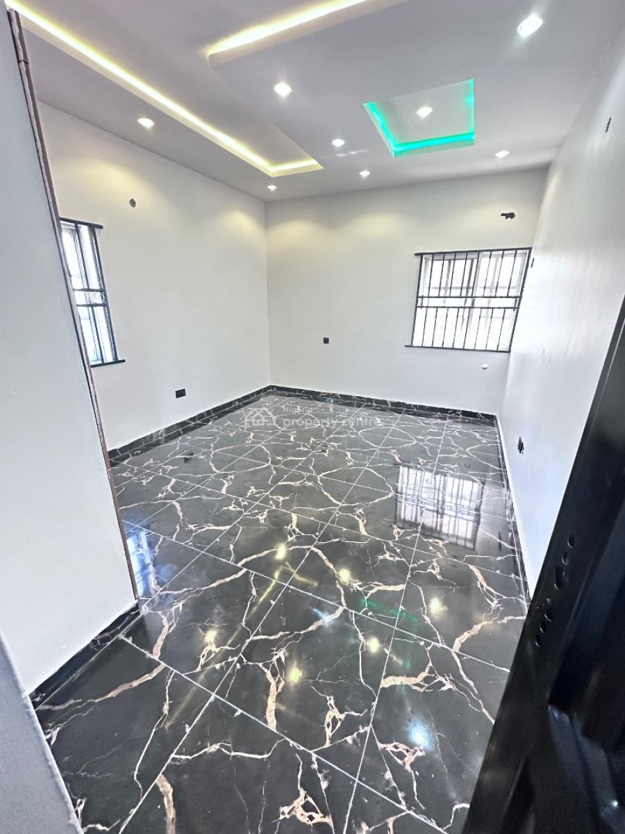 Spacious Newly Renovated 3bedroom Apartment, Obamusa, Agungi, Lekki, Lagos, Flat / Apartment for Rent