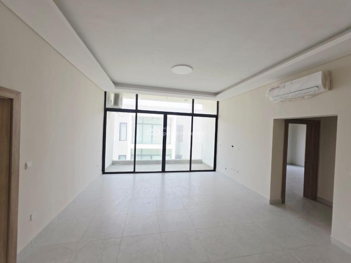 Four Bedroom Waterfront, Maiyegun Beach, Lekki Phase 2, Lekki, Lagos, Detached Duplex for Rent