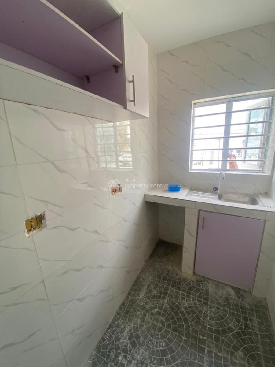 Luxury Mini Flat Close to Express, Around Blenco, Sangotedo, Ajah, Lagos, Mini Flat (room and Parlour) for Rent