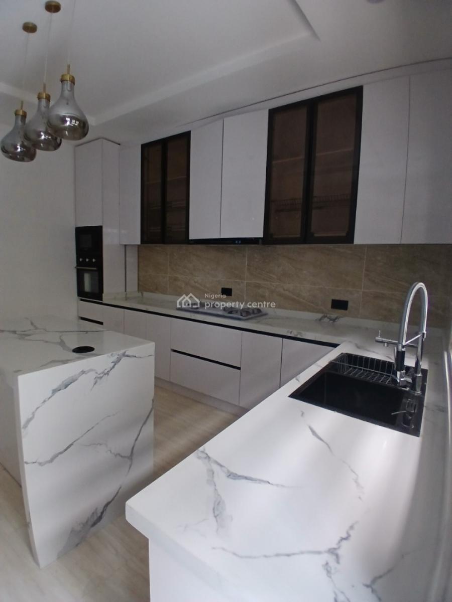 Newly Built and Serviced with 24/7 Power Supply 3 Bedroom En-suite Ter, Lekki Phase 1, Lekki, Lagos, Terraced Duplex for Rent