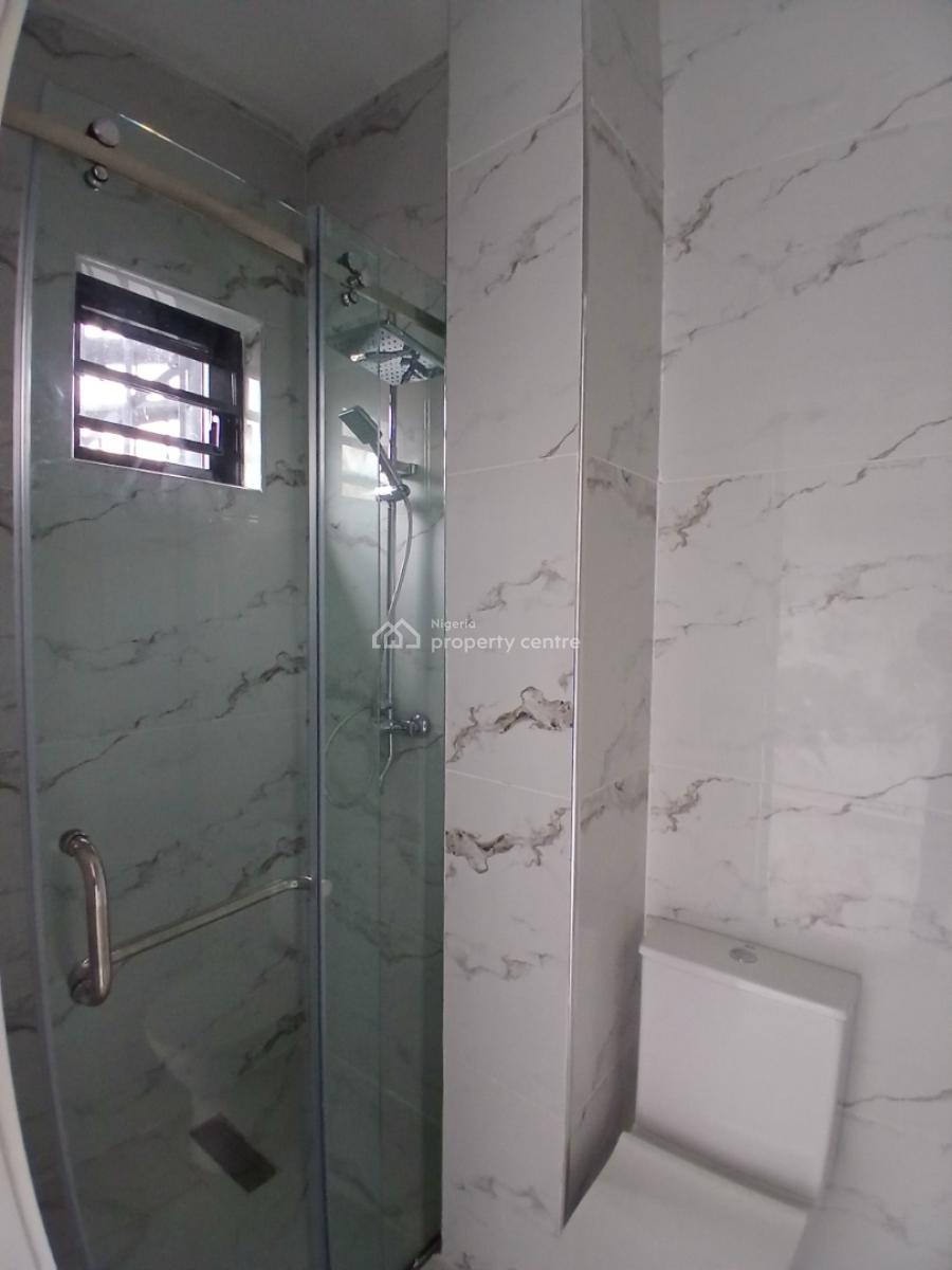Newly Built and Serviced with 24/7 Power Supply 3 Bedroom En-suite Ter, Lekki Phase 1, Lekki, Lagos, Terraced Duplex for Rent