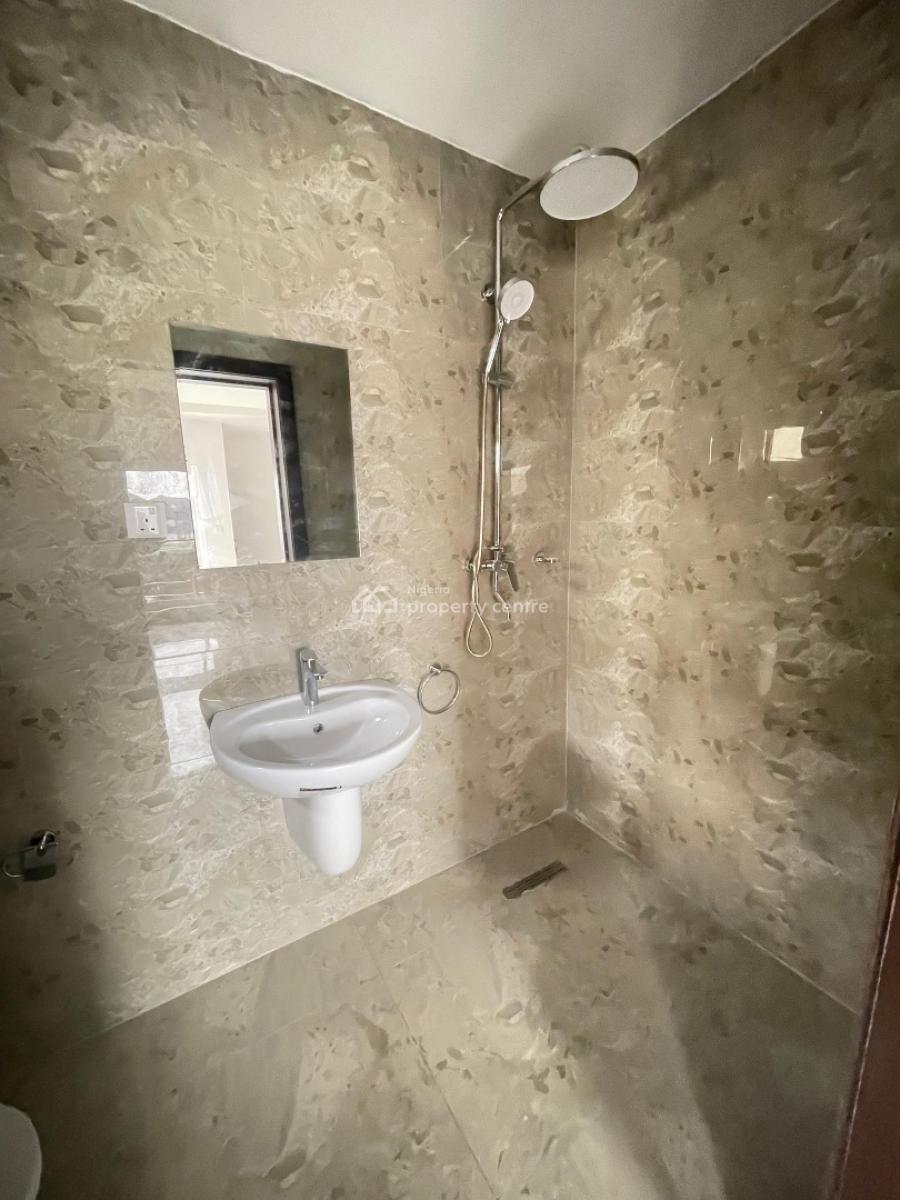 4 Bedrooms Detached House with One Room Boys Quarters, Friends Colony, Osapa, Lekki, Lagos, Detached Duplex for Rent