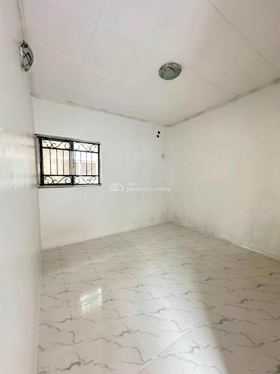 3 Bedroom Terrace Duplex with 2 Rooms Staff Quarters, Lekki Phase 1, Lekki, Lagos, Terraced Duplex for Rent