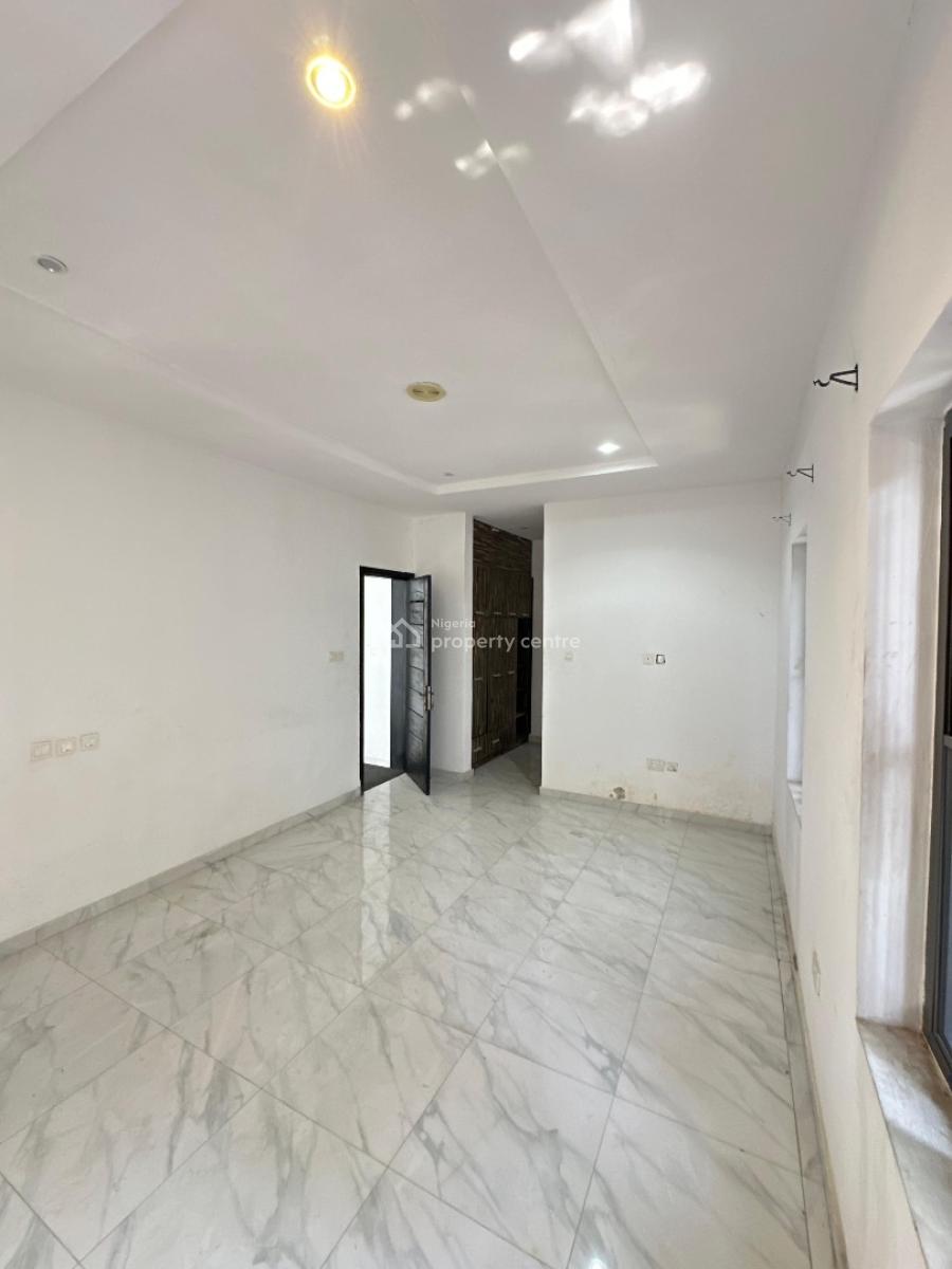 4 Bedroom Self-serviced Semi-detached Duplex, Osapa, Lekki, Lagos, Semi-detached Duplex for Rent