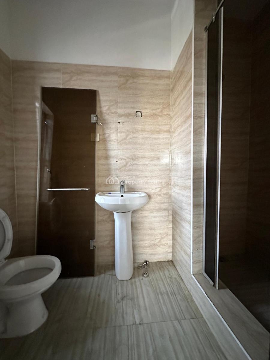 4 Bedroom Self-serviced Semi-detached Duplex, Osapa, Lekki, Lagos, Semi-detached Duplex for Rent