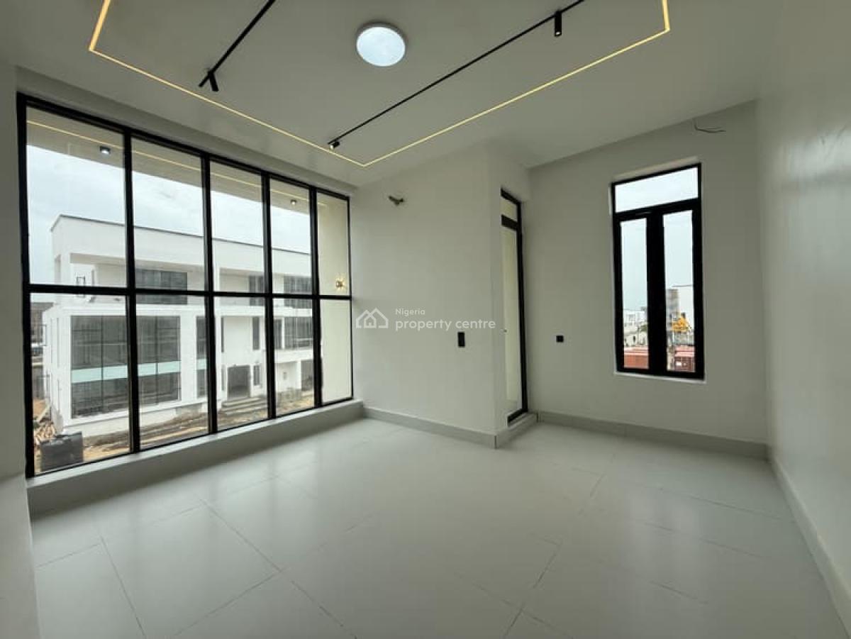 Luxurious 5 Bedroom Semi-detached Duplex, Lekki Foreshore, Lekki Phase 1, Lekki, Lagos, Semi-detached Duplex for Sale