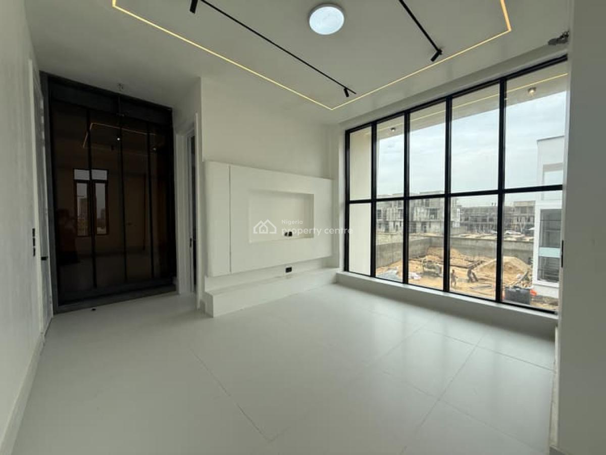 Luxurious 5 Bedroom Semi-detached Duplex, Lekki Foreshore, Lekki Phase 1, Lekki, Lagos, Semi-detached Duplex for Sale