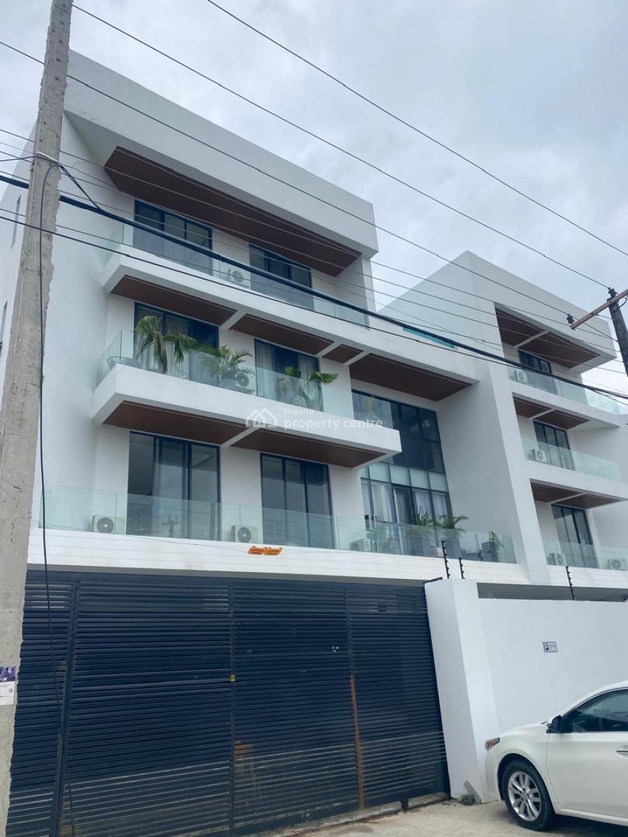 Fully Serviced  2 Bedroom Apartment, Maruwa, Lekki Phase 1, Lekki, Lagos, Flat / Apartment for Sale
