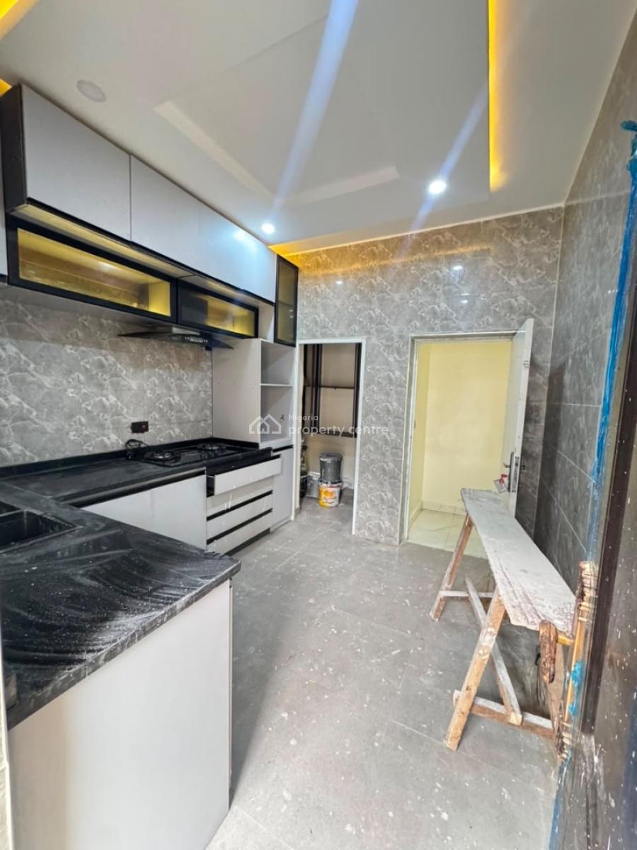 Sharp 3 Bedrooms Apartment on The Second Flooor, Katampe Main, Katampe (main), Katampe, Abuja, Flat / Apartment for Rent