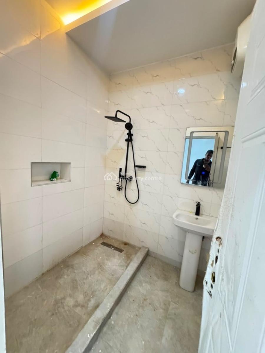 Sharp 3 Bedrooms Apartment on The Second Flooor, Katampe Main, Katampe (main), Katampe, Abuja, Flat / Apartment for Rent