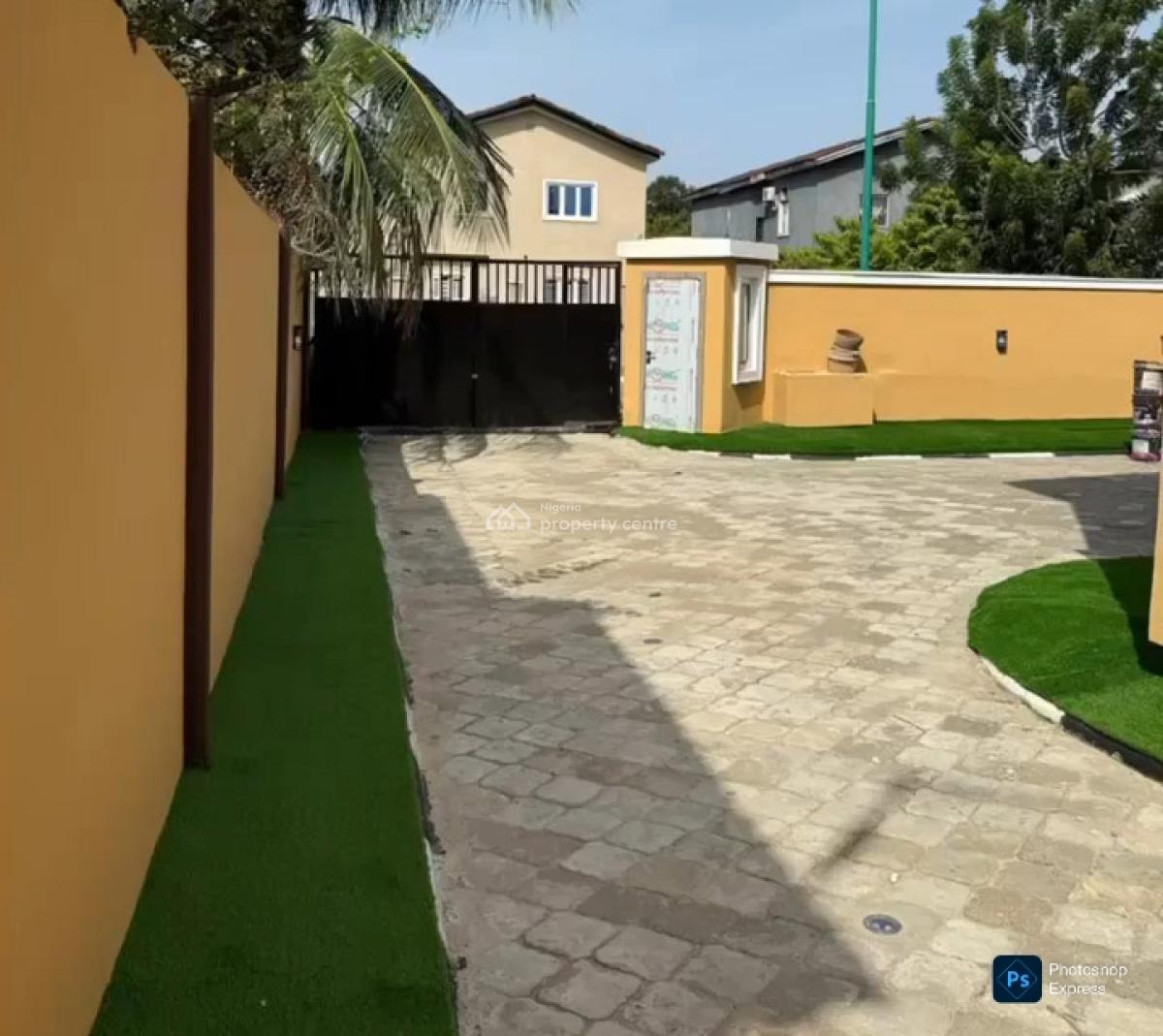 4 Bedroom Clean House with 3 Rooms Charlet + Garden Area, Vgc, Lekki, Lagos, Detached Duplex for Rent