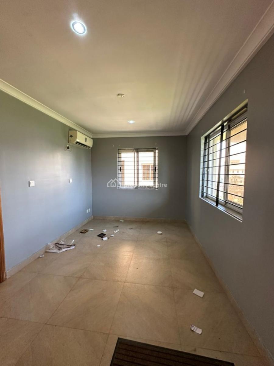 2 Bedroom Flat, Lekki Phase 1, Lekki, Lagos, Flat / Apartment for Rent
