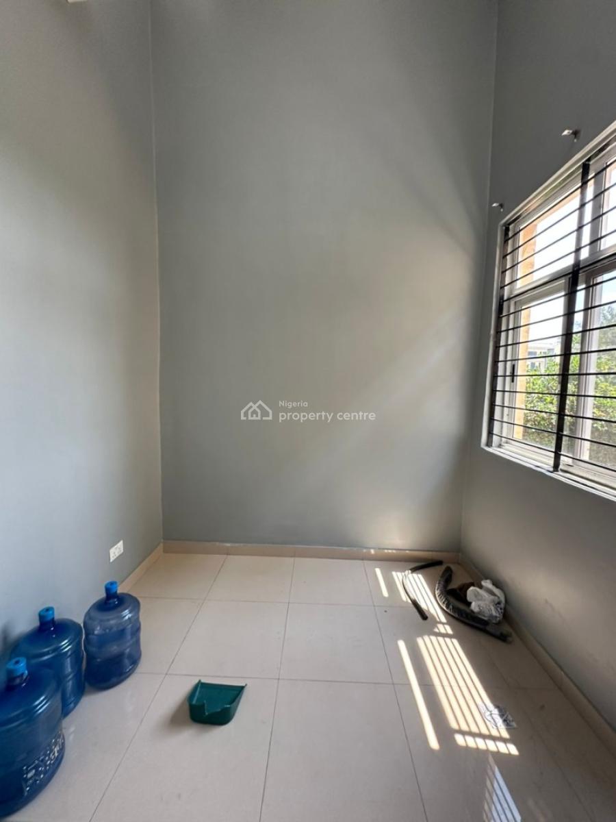 2 Bedroom Flat, Lekki Phase 1, Lekki, Lagos, Flat / Apartment for Rent