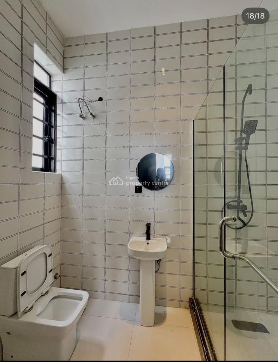 5 Bedroom Fully Detached, Captains Court, Ajah, Lagos, House for Sale