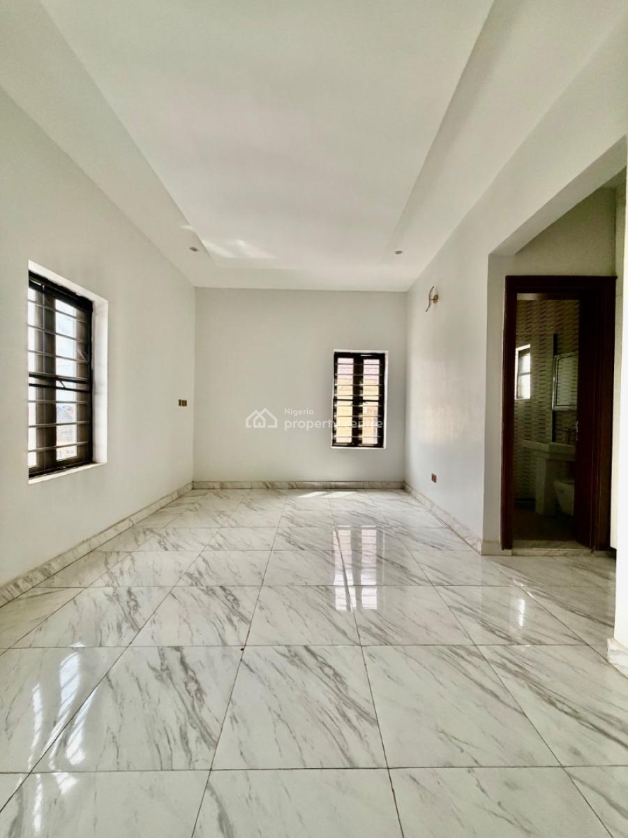 Luxury 6-bedroom Fully Detached Duplex + 2 Bq, Gwarinpa Extension, Birnin Gwari, Kaduna, Detached Duplex for Sale