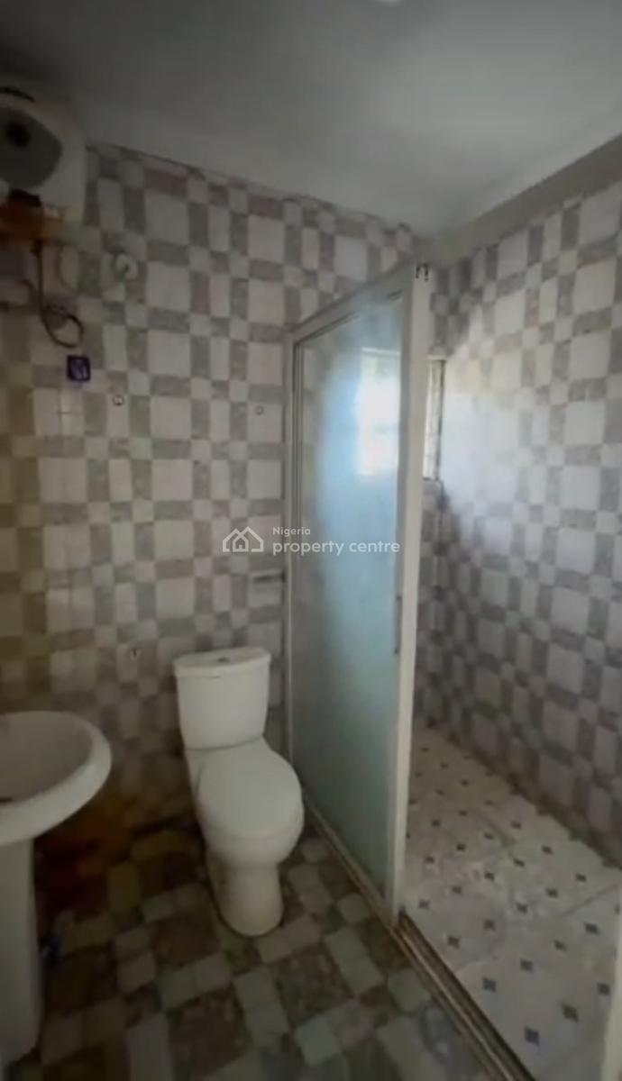 Very Spacious 2 Bedroom Flat, By Deda  Hospital, Katampe, Abuja, Flat / Apartment for Sale