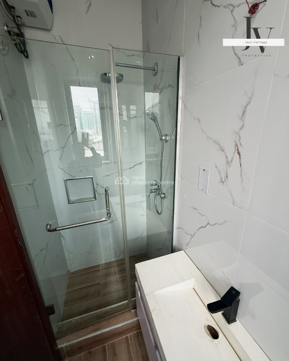 Luxury 3-bedroom Apartment with Bq, Ikoyi, Lagos, Flat / Apartment for Rent