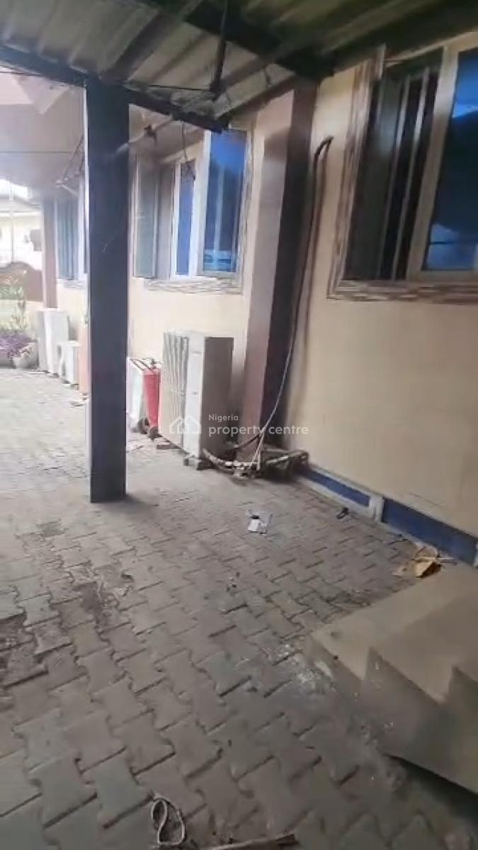 40 Rooms Fully Functional Hotel with Reception and Generators, Onipanu, Shomolu, Lagos, Hotel / Guest House for Rent