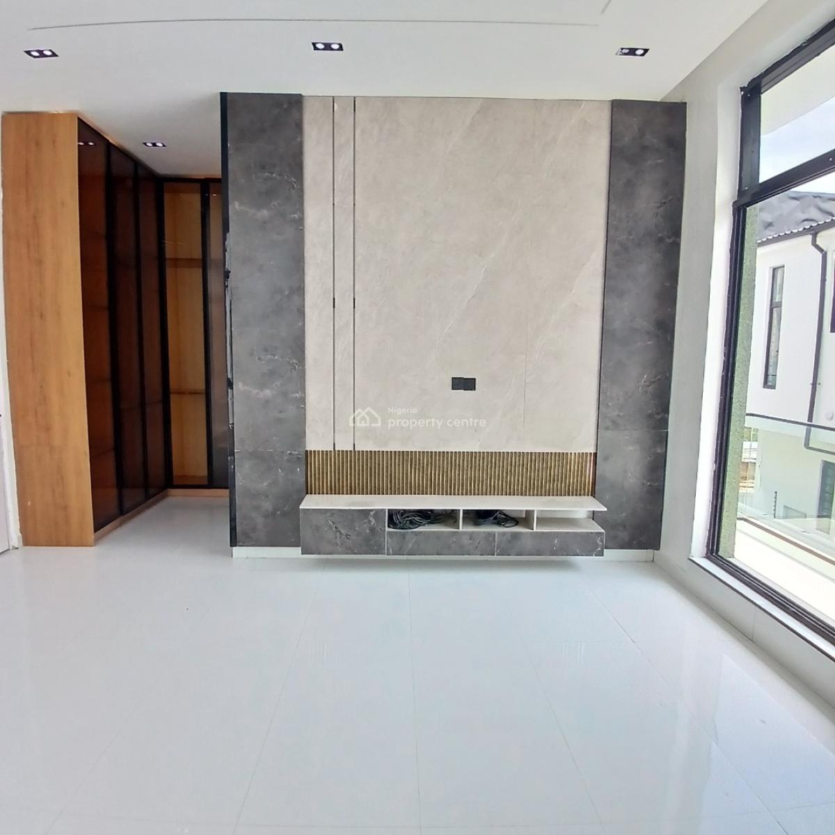 4 Bedroom, Ikota, Lekki, Lagos, Semi-detached Duplex for Sale