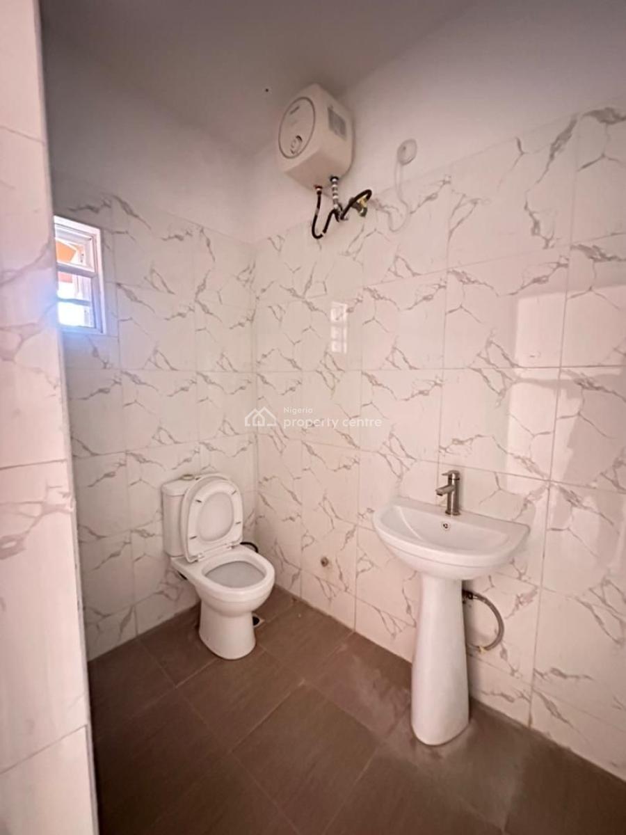 Spacious Self-compound 4-bedroom Terrace Duplex, Ikota, Lekki, Lagos, Terraced Duplex for Rent