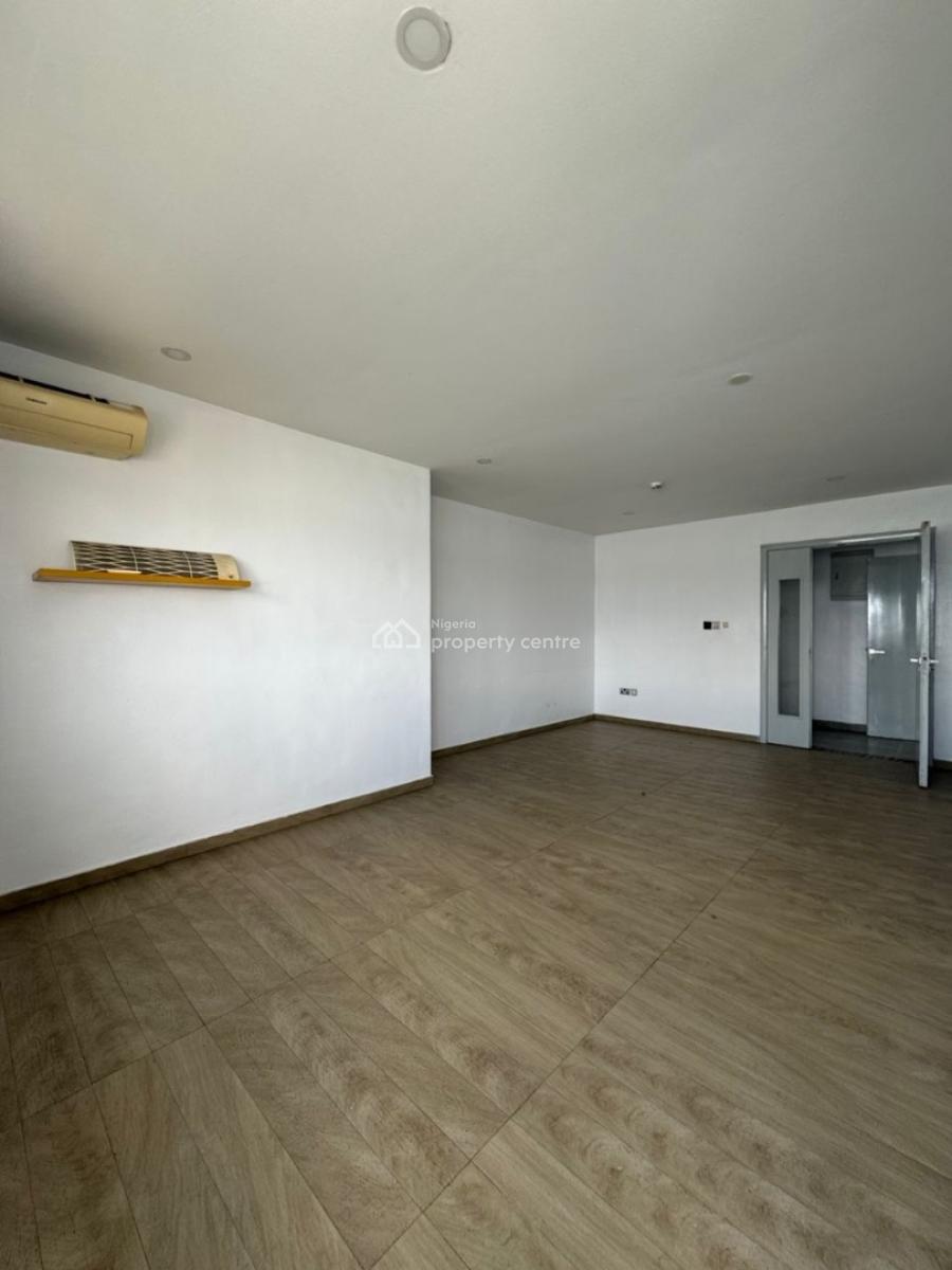Luxury 3 Bedroom Apartment with Swimming Pool and Gym, Phase 1, Lekki, Lagos, Flat / Apartment for Rent